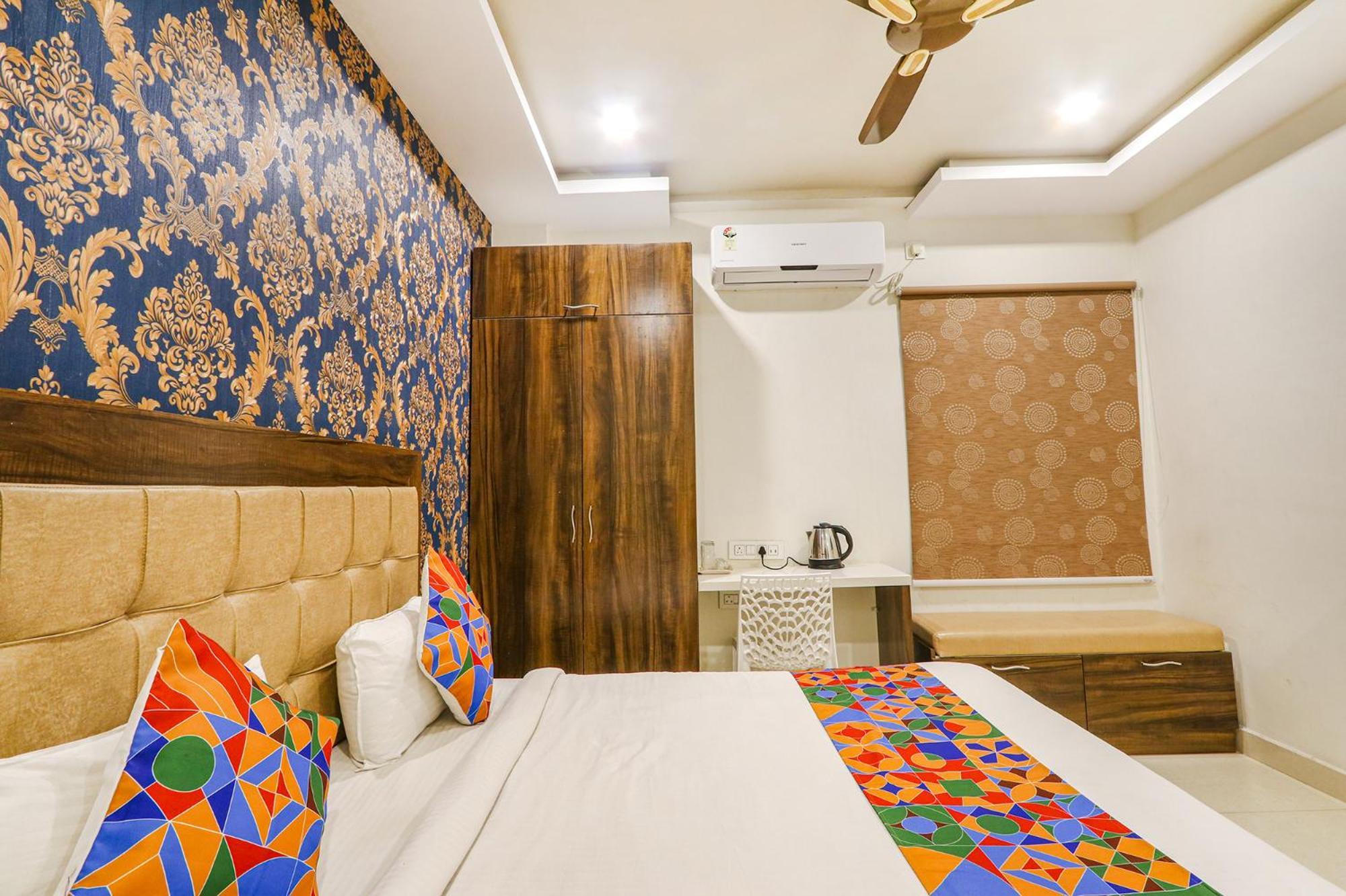 Fabhotel The Sunrise Inn - Nr Gayatri Vidya Parishad College Of Engineering ヴィシャーカパトナム エクステリア 写真