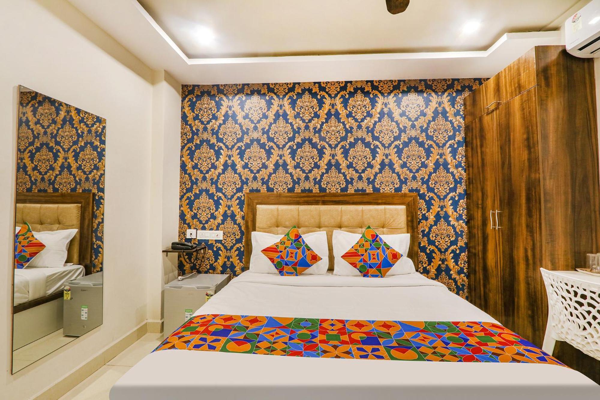 Fabhotel The Sunrise Inn - Nr Gayatri Vidya Parishad College Of Engineering ヴィシャーカパトナム エクステリア 写真