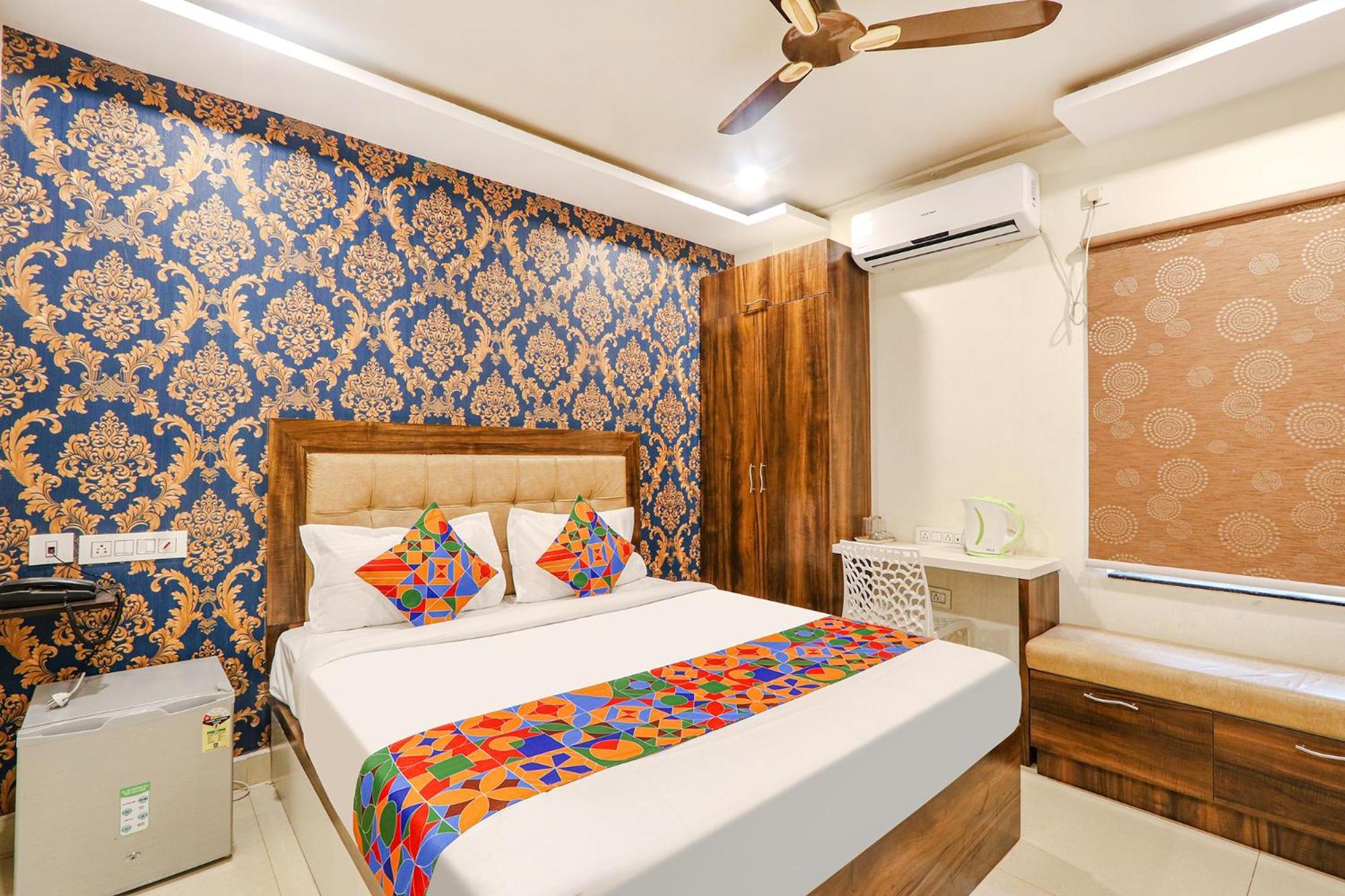 Fabhotel The Sunrise Inn - Nr Gayatri Vidya Parishad College Of Engineering ヴィシャーカパトナム エクステリア 写真
